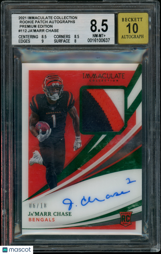 2021 Immaculate - Ja'Marr Chase - Rookie Patch AUTO /18 - BGS Auto 10 -  RPA /18