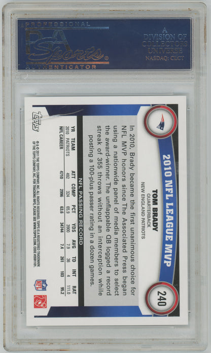 2011 Topps Football  -Tom Brady - Card #240 - PSA