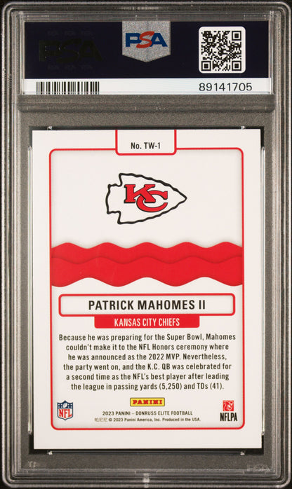 2023 Panini Donruss Elite Title Waves Patrick Mahomes II #TW1 Green PSA 8